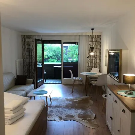 公寓 Haus Foehrenwald 蒂罗尔-泽费尔德