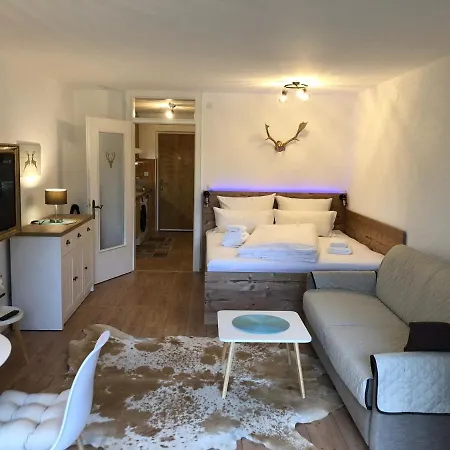 Daire Haus Foehrenwald Seefeld in Tirol